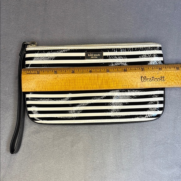 Kate Spade Black and White Striped Wristlet - Picture 9 of 10